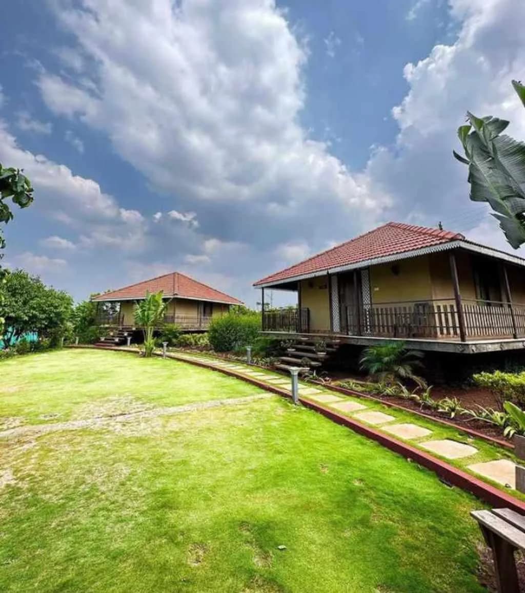 Premium Farmhouse Amenities
